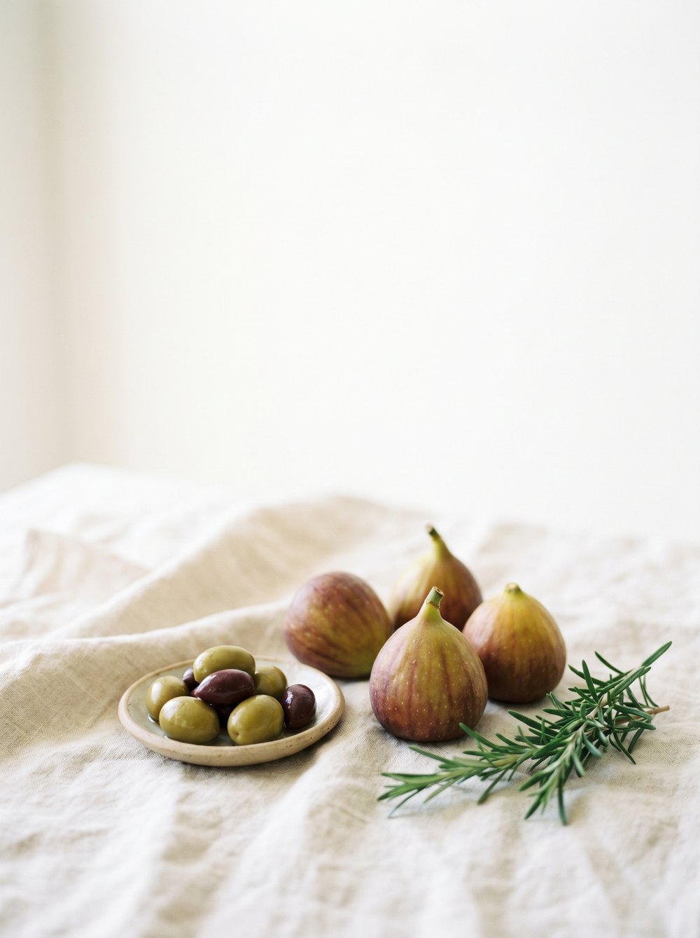 Cover of the free printable: 7 Foods God Gave Us That Still Nourish the Body.